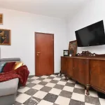 Totu Vintage Dabrowskiego Apartamento