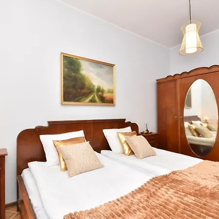 Apartment Totu Vintage Dabrowskiego