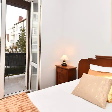 Totu Vintage Dabrowskiego Apartment