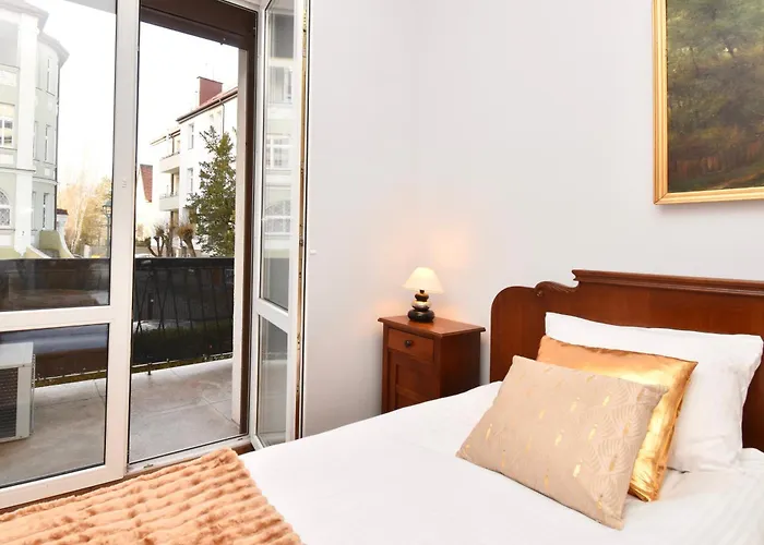 Totu Vintage Dabrowskiego Apartment