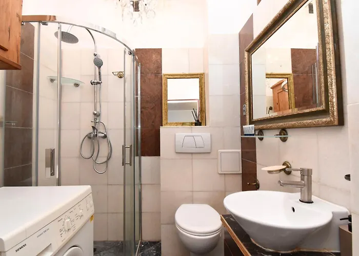 Totu Vintage Dabrowskiego Apartment